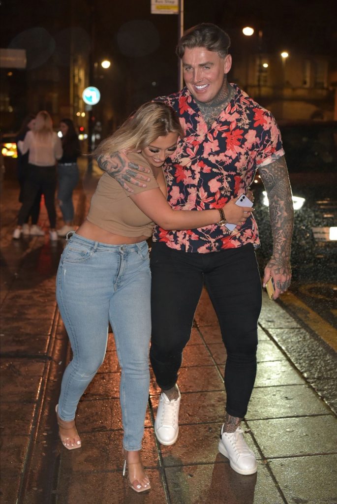 Chloe Ferry Buying Vodka and Looking Plastic as Fuck gallery, pic 32