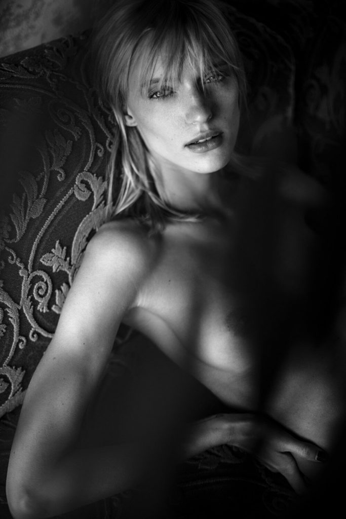 Moody B&W Gallery Spotlighting Topless Diana Balaisyte, pic 6