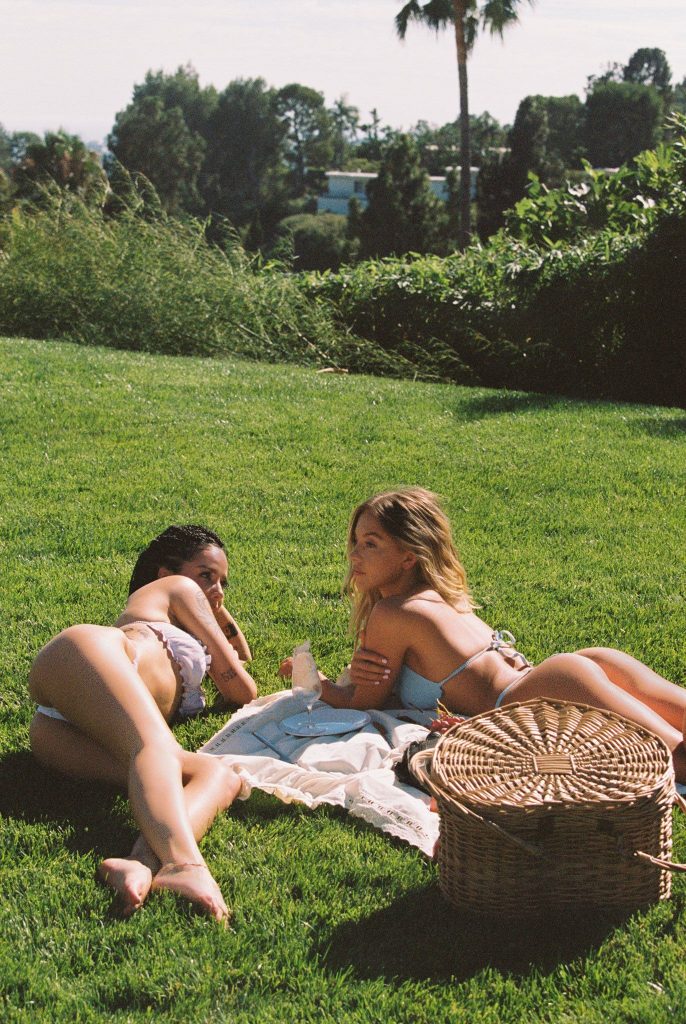 Bikini-Wearing Halsey and Sydney Sweeney Doing Slutty Things Together gallery, pic 12