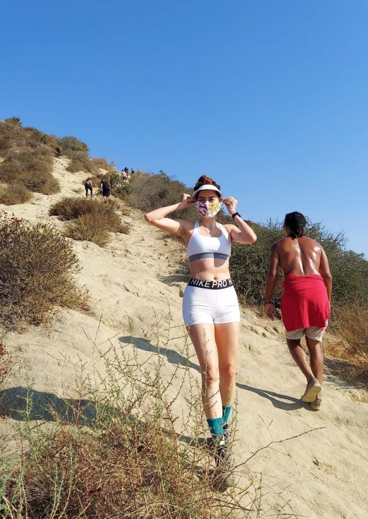 Hot Hiker Blanca Blanco Showing Her Body in HQ gallery, pic 8