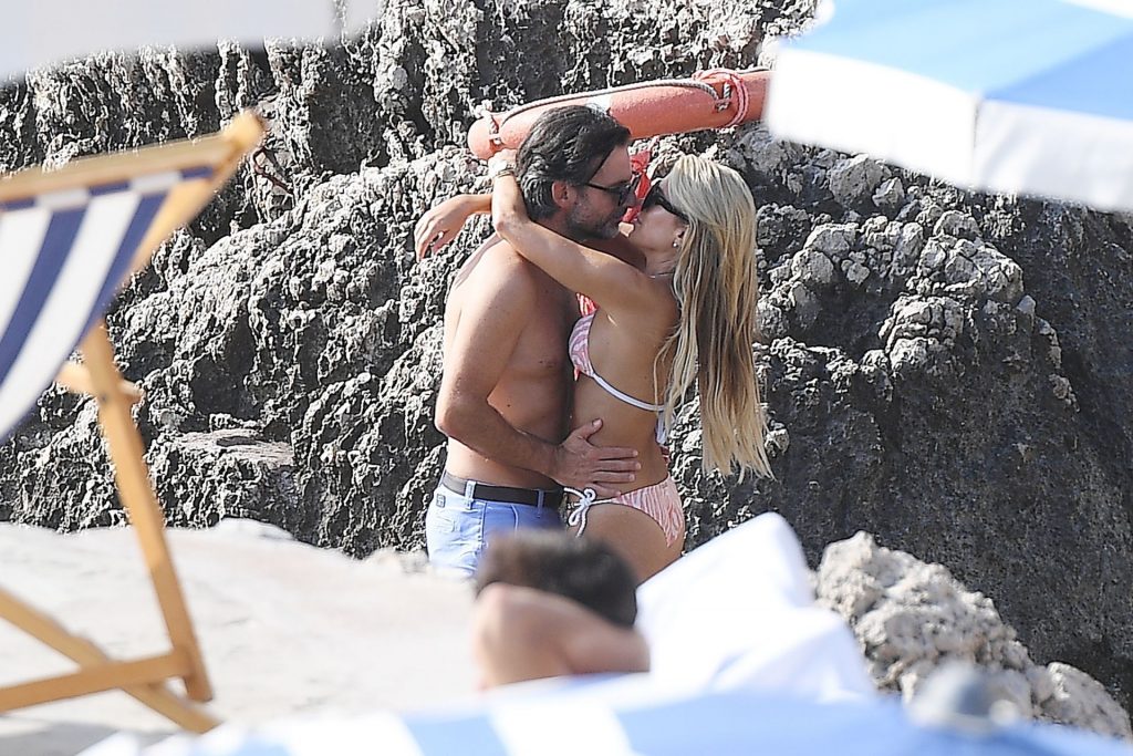 Newly Married Sylvie Meis Showing Her Booty in Bikini and More gallery, pic 24