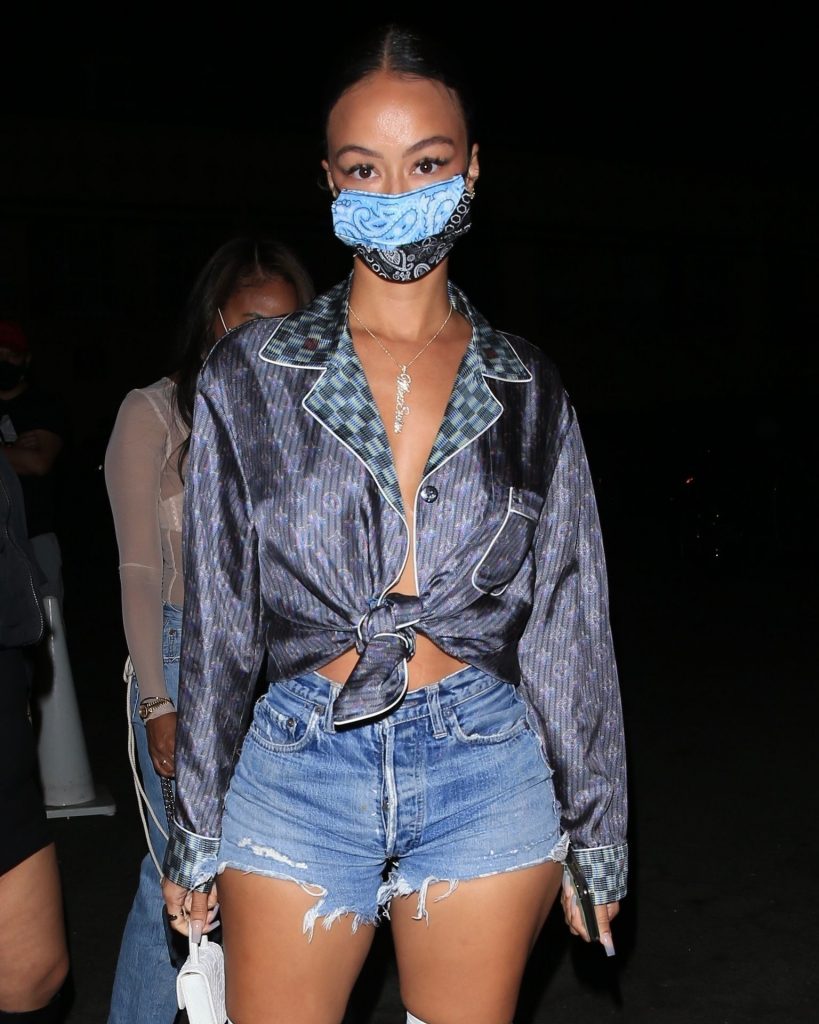 Leggy Draya Michele Roams the Streets of Hollywood at Night gallery, pic 24