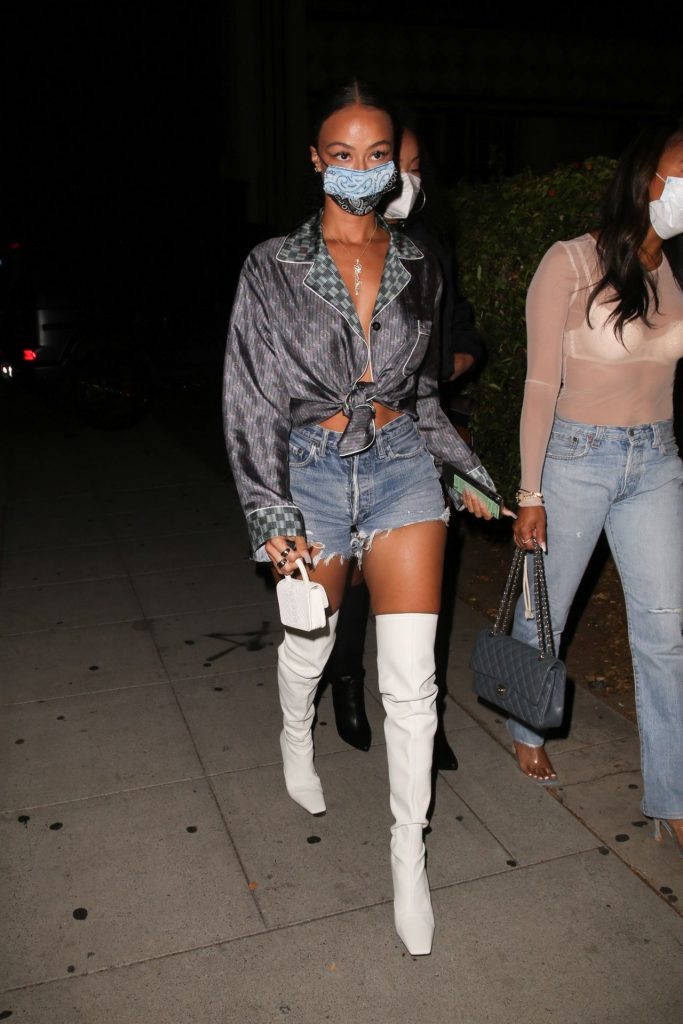 Leggy Draya Michele Roams the Streets of Hollywood at Night gallery, pic 26