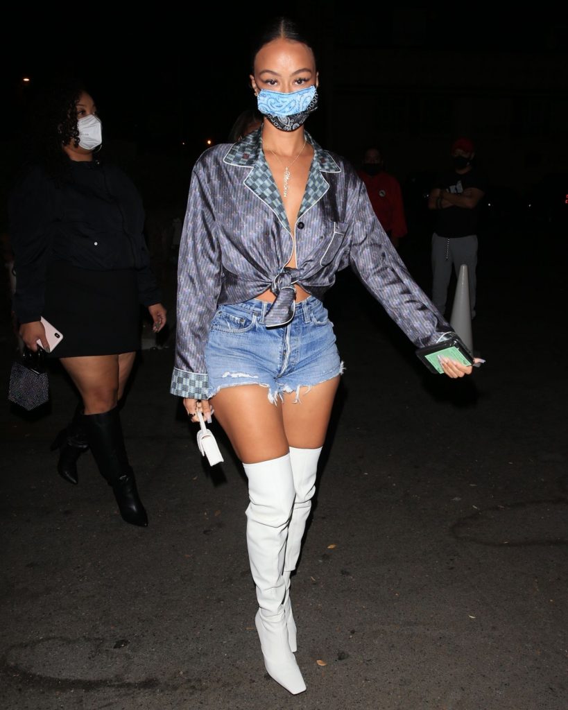 Leggy Draya Michele Roams the Streets of Hollywood at Night gallery, pic 12