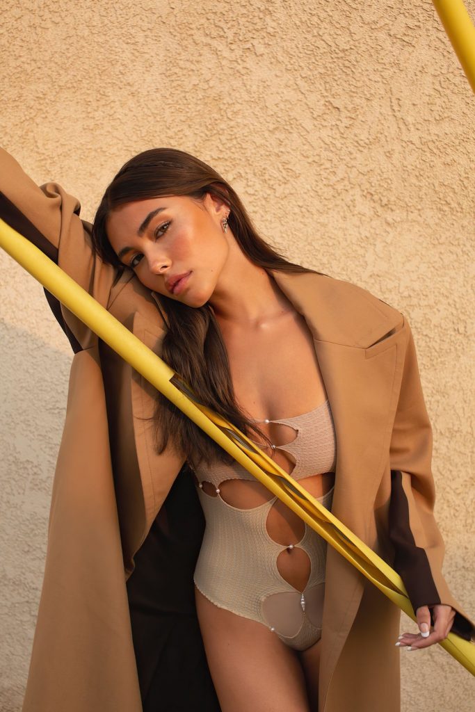 Madison Beer’s Sluttiest Photoshoot to Date gallery, pic 4