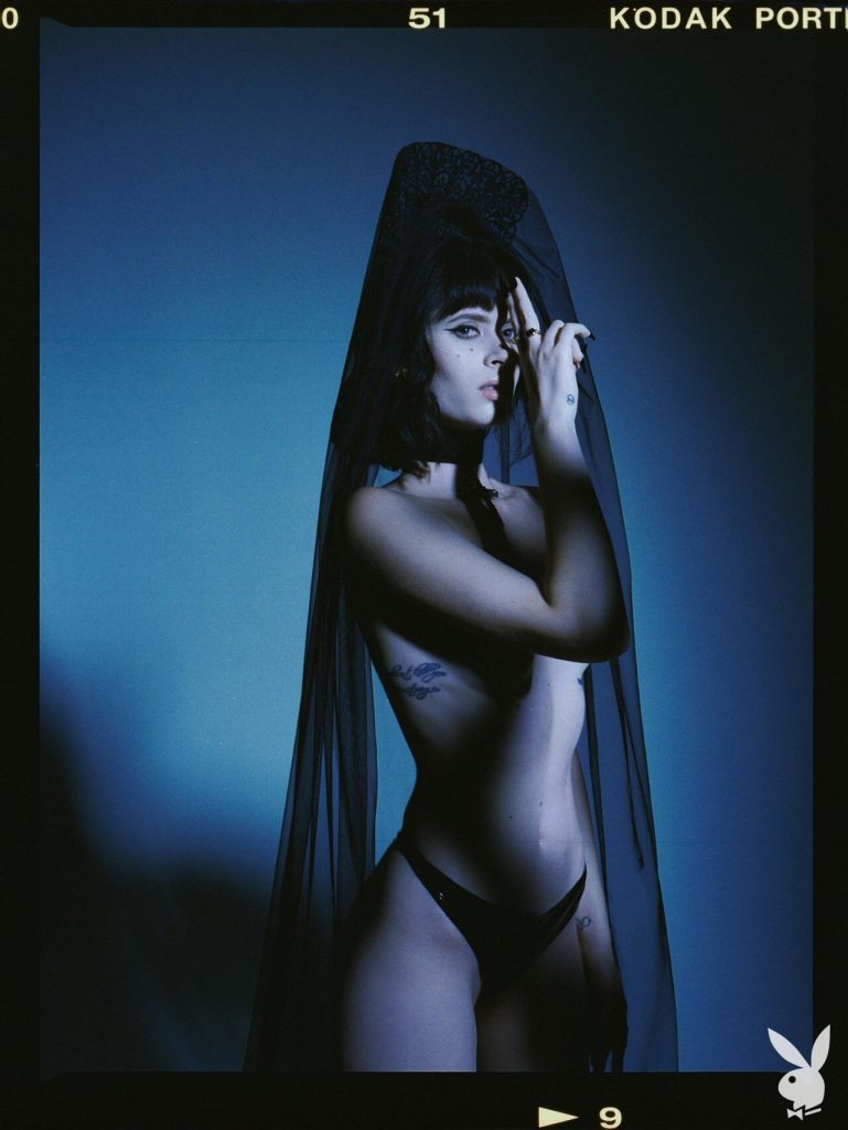 Gorgeous Brunette Carolina Ballesteros Posing Totally Naked in Playboy gallery, pic 22