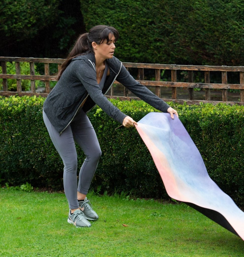 Yoga Mom Casey Batchelor Showing Her Fit Body During a Workout gallery, pic 16