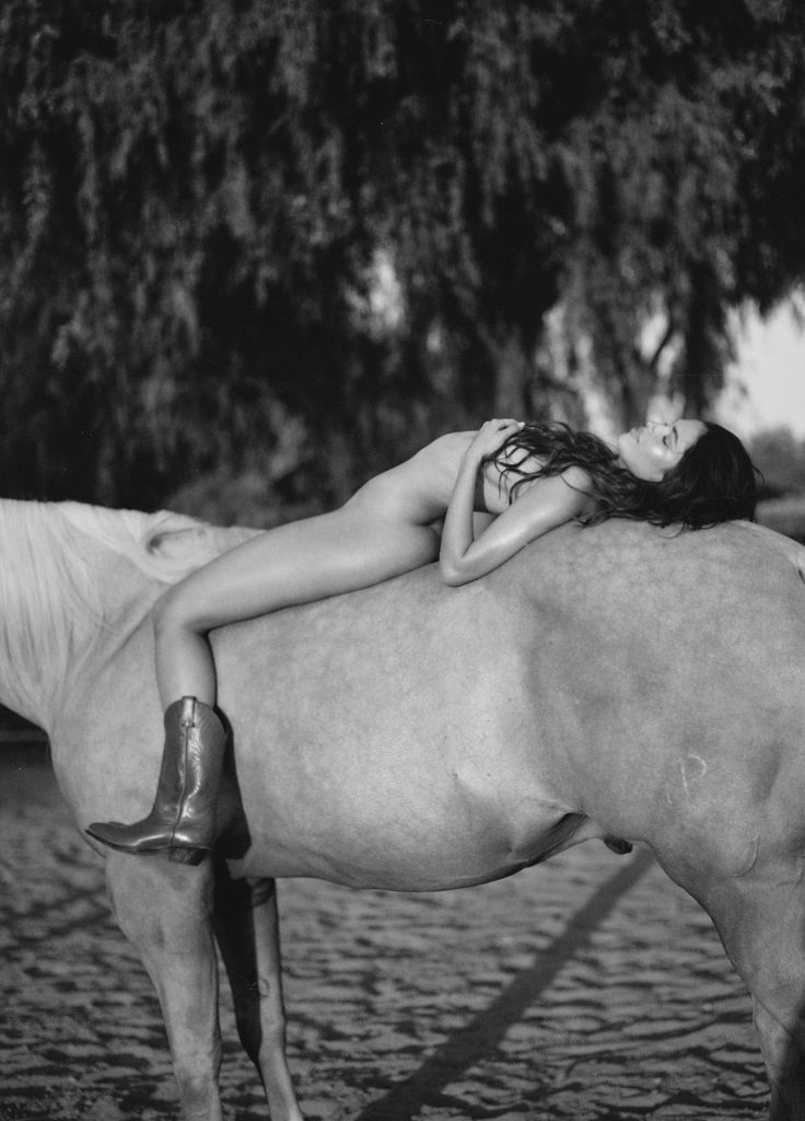 Topless Juliana Herz Riding on a Horse (Before Taking ALL of Her Clothes Off) gallery, pic 20