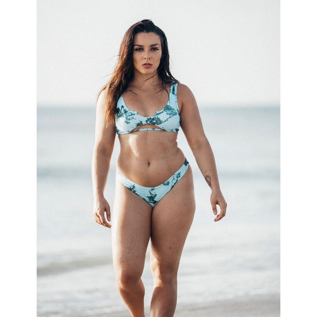 Thick and Beefy Deonna Purrazzo Showing Her Bikini Body gallery, pic 44