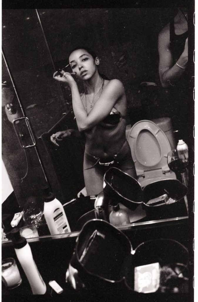 Tinashe Bares It All in a Vaguely Pretentious B&W Gallery, pic 6