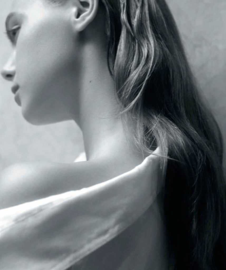 True Beauty: Kate Demianova Stuns in a Beautiful B&W Photoshoot gallery, pic 6