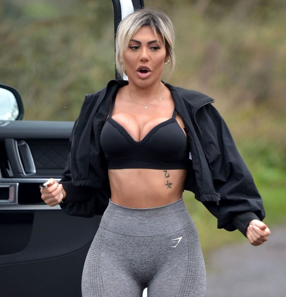 Proud Chloe Ferry Showcasing Her Reduced Breasts and Phat Butt gallery, pic 68