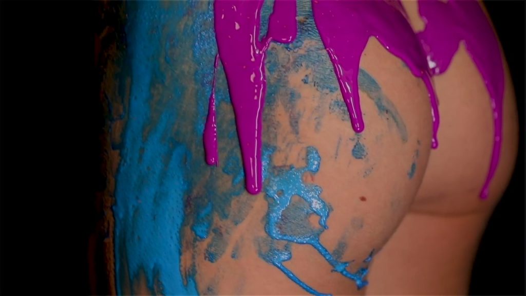 Naked Natalie Roser Shows Her Hot Bod Covered in Paint gallery, pic 8