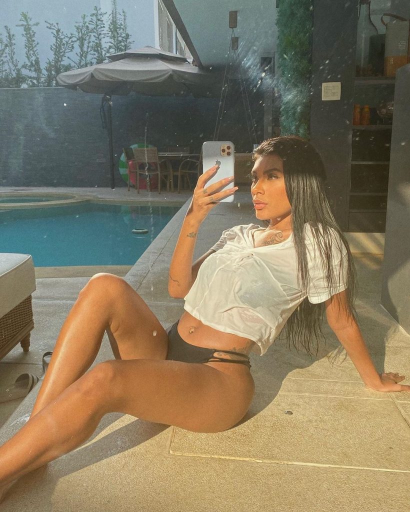 MC Pocahontas is THE Ultimate Eager Brazilian Thot with a Big Butt gallery, pic 14