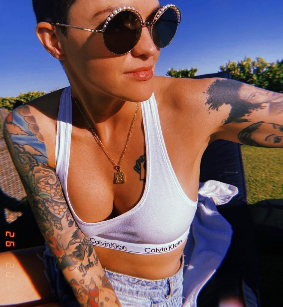 Truly Random Ruby Rose Pictures Focusing On Her Tight Body gallery, pic 8