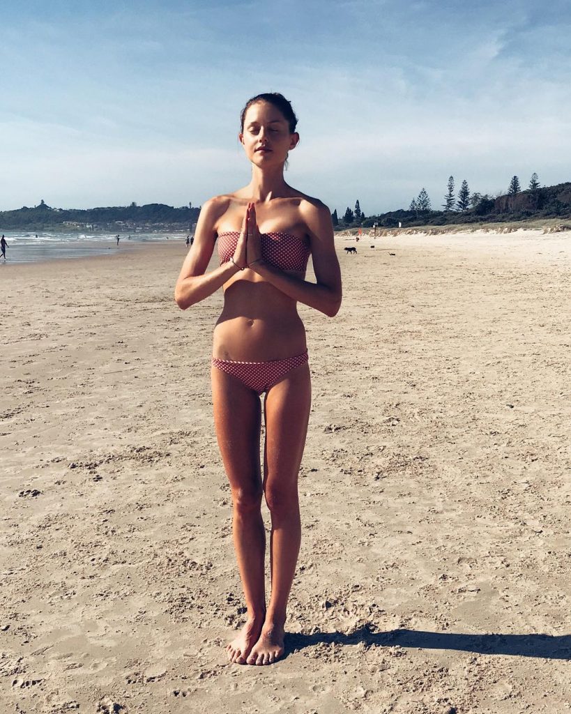 Cheery Brunette Isabelle Cornish Showcasing Her Tight Bod gallery, pic 14