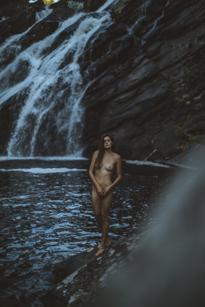 Nude Rebekah Underhill Flashing Her Perfect Body by the Waterfall gallery, pic 10