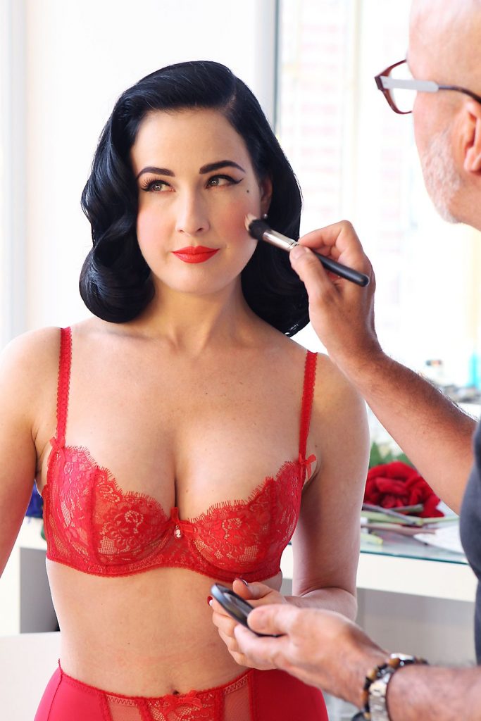 Small Collection of the Sexiest Dita Von Teese Pictures (Lingerie Only) gallery, pic 36