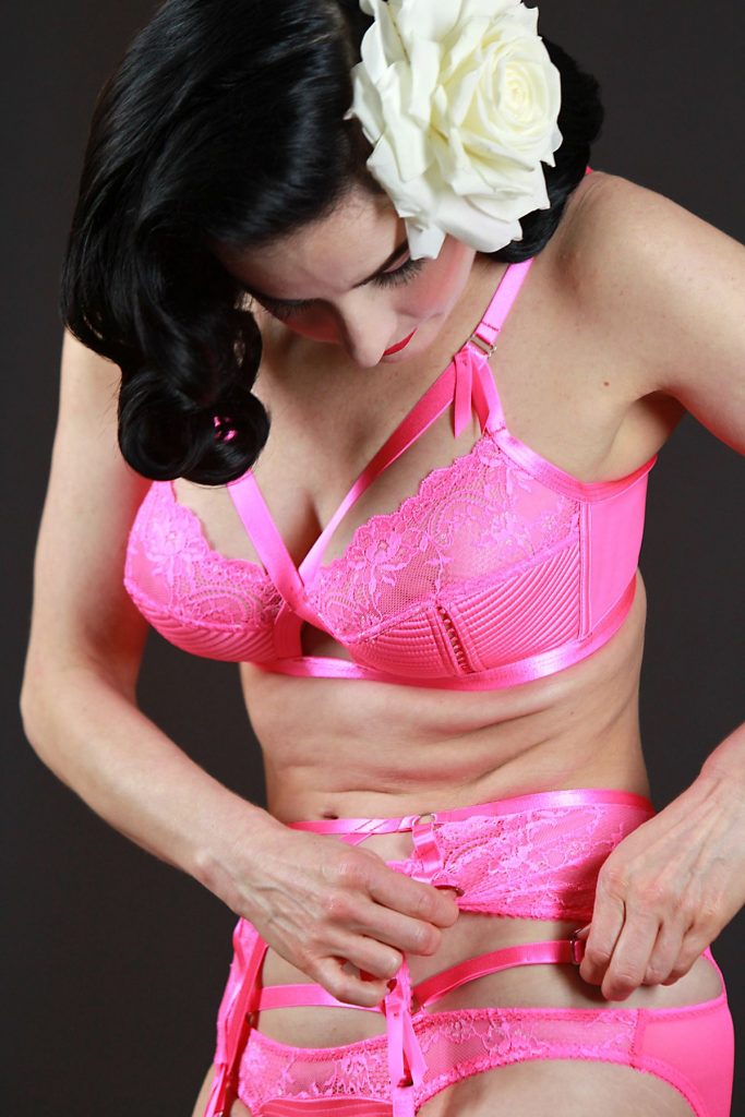 Small Collection of the Sexiest Dita Von Teese Pictures (Lingerie Only) gallery, pic 8