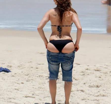 Brunette Rita Guedes Showing That Meaty Ass on the Beach