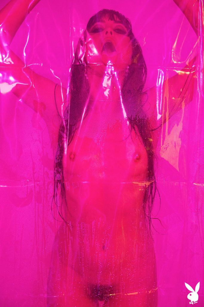 Famed Pornstar Riley Reid Gets Real Nasty During One of Her Ultraviolet Nights video screenshot 66
