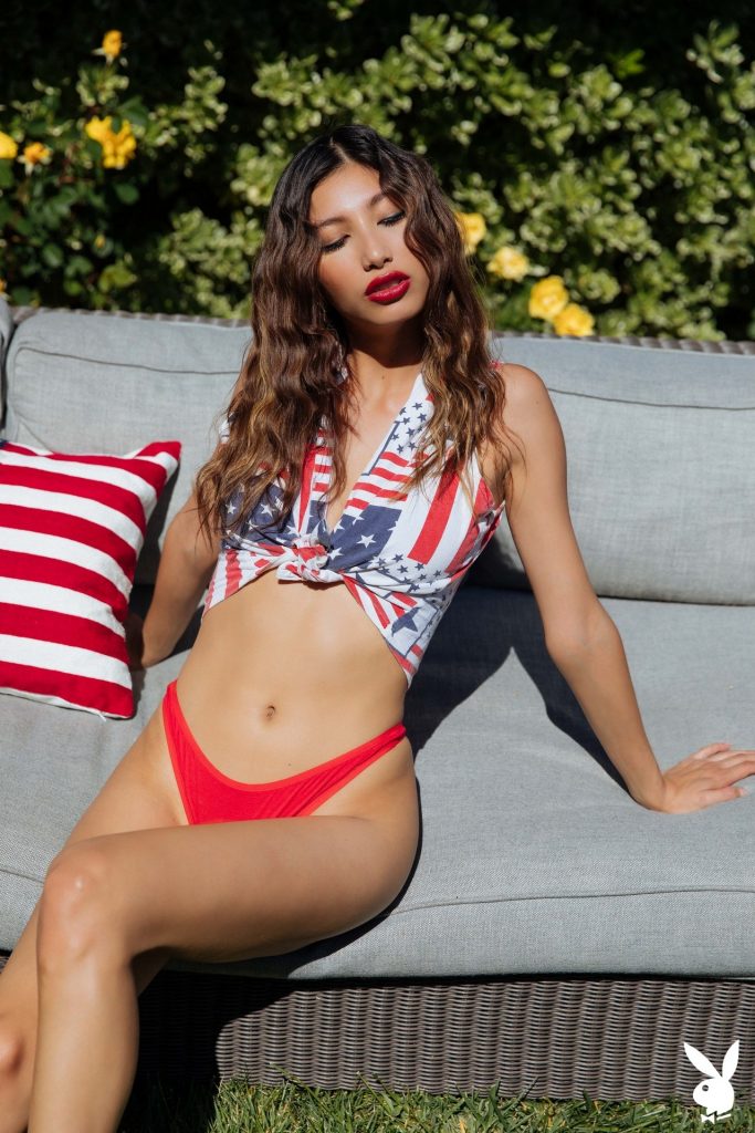 Patriotic Hottie Dominique Lobito Celebrates the Fourth of July in the Nude gallery, pic 4