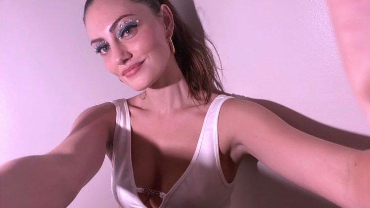 Huge Assortment of Phoebe Tonkin Pictures to Make You Cum Hard