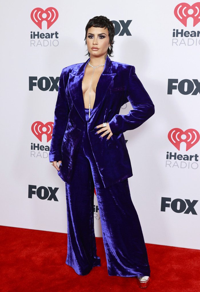 Brunette Celebrity Demi Lovato Shows That Cleavage in a Weird Purple Outfit gallery, pic 12