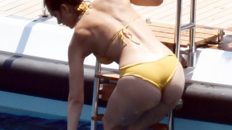 Katharine McPhee Proudly Displaying Her Ridiculously Hot Body on a Yacht