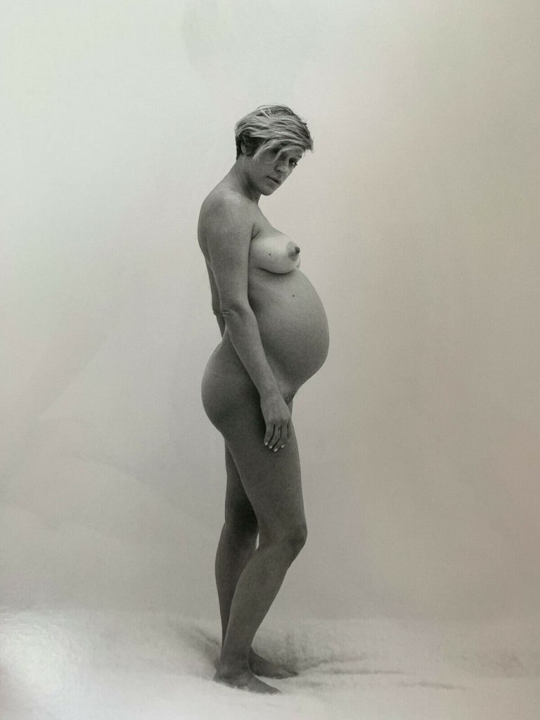 Very Pregnant Chloë Sevigny Strips Fully Naked for a Daring Photoshoot gallery, pic 20