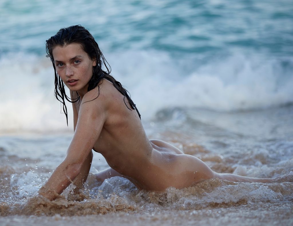 Fully Naked Nudist Hottie Jessica Clements Catching the Waves and Looking Hot gallery, pic 30