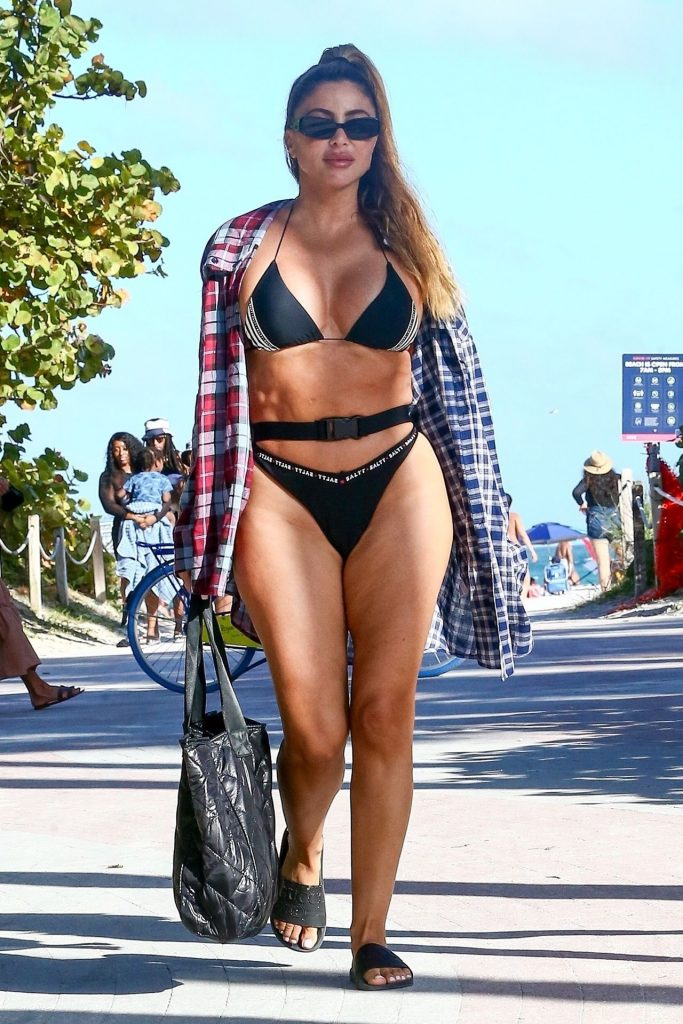 The Incredible Larsa Pippen Tempting the People with Her Breathtaking Curves gallery, pic 16