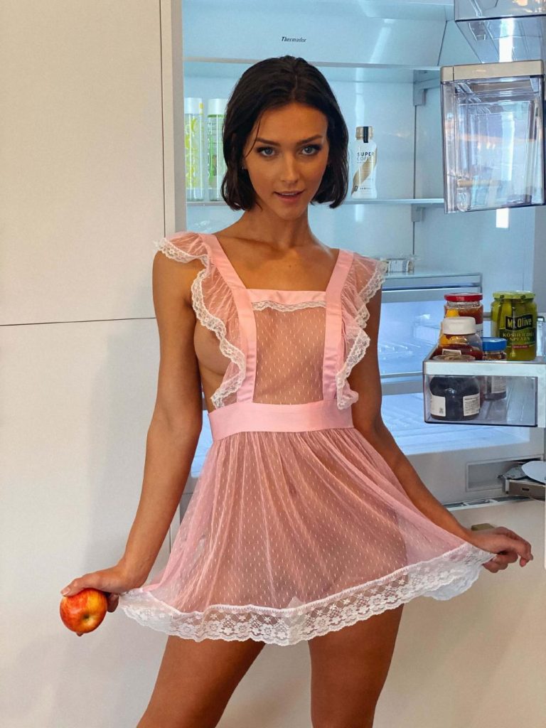 Rachel Cook is Cooking in a Really Slutty See-Through Outfit gallery, pic 4