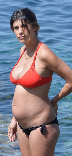 Chesty Chick Elisabetta Canalis Shows Her Big Breasts and Tight Body in a Bikini gallery, pic 28
